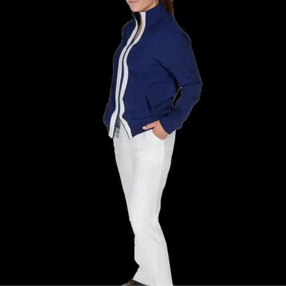 BELYN KEY BALMORAL BOMBER
JACKET MÉDIUM - Picture 16 of 16